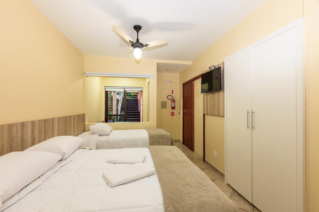 Letto Hotel Jurere Guest House Florianópolis Rum bild