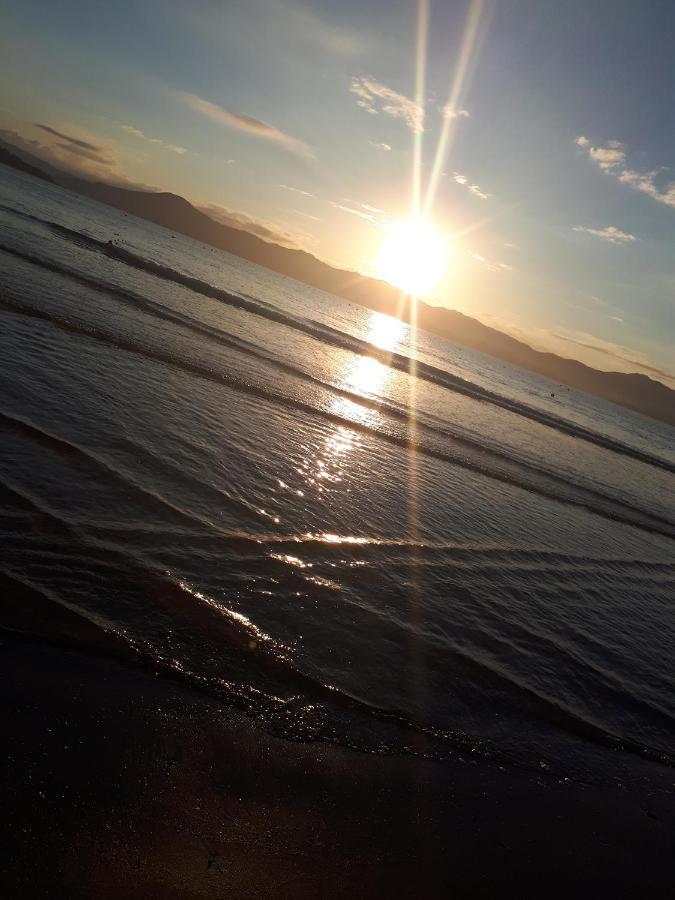 Letto Hotel Jurere Guest House Florianópolis Exteriör bild